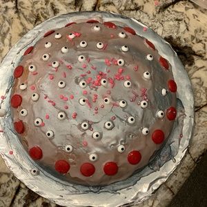 Meet your Posher, Edith